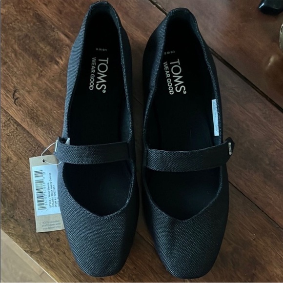NWT Toms Women's Bianca Canvas Mary Jane Flats - Picture 3 of 6